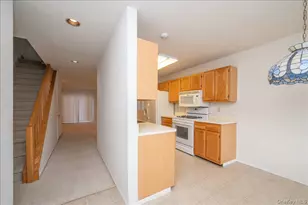 249 Windward Dr, Port Jefferson, NY 11777 - Photo 6