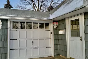 107 Ball Park Ln, Hicksville, NY 11801 - Photo 4