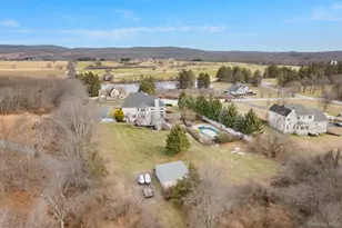 5 Madonna Dr, Lagrangeville, NY 12540 - Photo 10