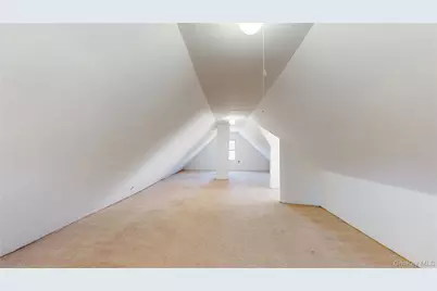 146-19 Lakewood Avenue, Jamaica, NY 11435 - Photo 10