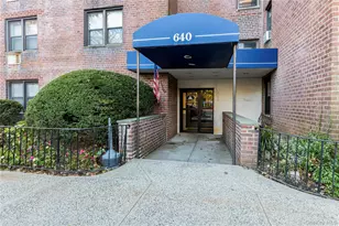 640 Pelham Rd, New Rochelle, NY 10805 - Photo 2