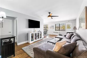 640 Pelham Rd, New Rochelle, NY 10805 - Photo 10