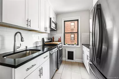 640 Pelham Road #4G, New Rochelle, NY 10805 - Photo 14