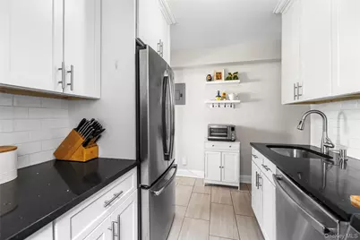 640 Pelham Road #4G, New Rochelle, NY 10805 - Photo 14