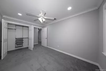 81 Secatogue Avenue #6, Farmingdale, NY 11735 - Photo 6