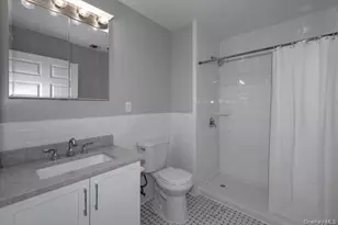 81 Secatogue Ave, Farmingdale, NY 11735 - Photo 10