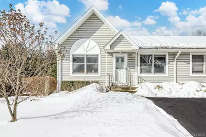 8 Windsor Circle, New City, NY 10956 - Photo 1