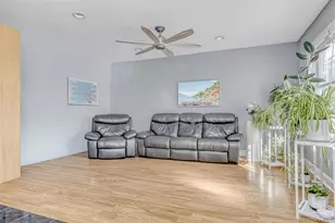 8 Windsor Cir, New City, NY 10956 - Photo 6