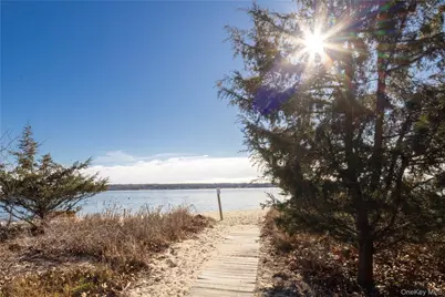 242 Maple Lane, Greenport, NY 11944 - Photo 18