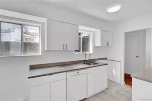 23-27 Mott Ave, Far Rockaway, NY 11691 - Photo 20