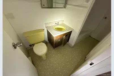 2327 Mott Avenue, Far Rockaway, NY 11691 - Photo 10