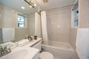 36 Middle Ln, Jericho, NY 11753 - Photo 16