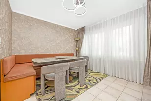 71-15 167th St, Fresh Meadows, NY 11365 - Photo 10