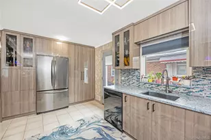 71-15 167th St, Fresh Meadows, NY 11365 - Photo 2