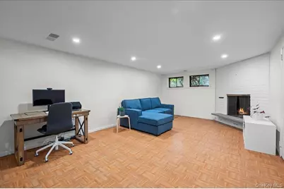 1079 Weaver Street, New Rochelle, NY 10804 - Photo 30