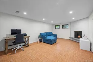 1079 Weaver St, New Rochelle, NY 10804 - Photo 30