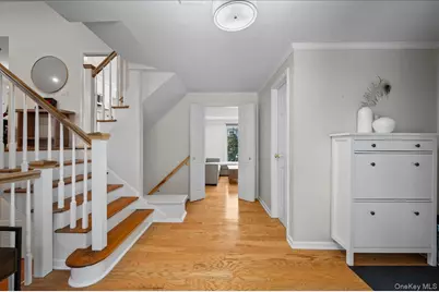 1079 Weaver Street, New Rochelle, NY 10804 - Photo 2