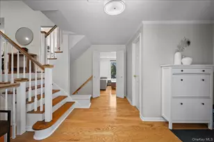 1079 Weaver St, New Rochelle, NY 10804 - Photo 2