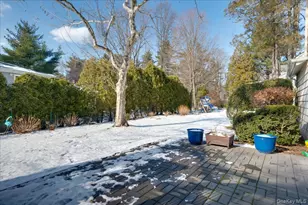 1079 Weaver St, New Rochelle, NY 10804 - Photo 34