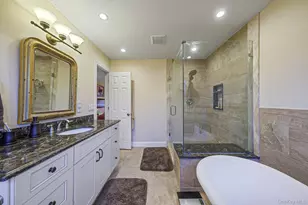 5 Old Neck Ct, Manorville, NY 11949 - Photo 30