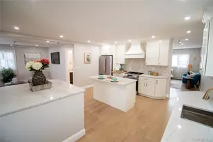 937 Hastings St, Baldwin, NY 11510 - Photo 6