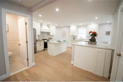 937 Hastings Street, Baldwin, NY 11510 - Photo 16