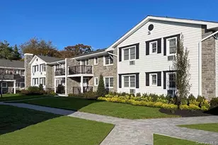 43 Weaver Dr, Massapequa, NY 11758 - Photo 2