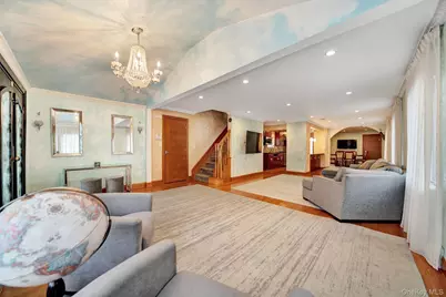 188-14 McLaughlin Avenue, Hollis, NY 11423 - Photo 10