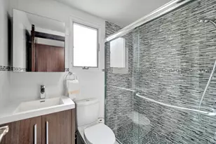 188-14 McLaughlin Ave, Hollis, NY 11423 - Photo 20