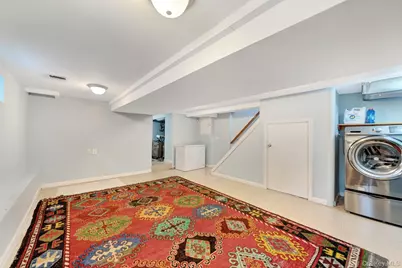 188-14 McLaughlin Avenue, Hollis, NY 11423 - Photo 36