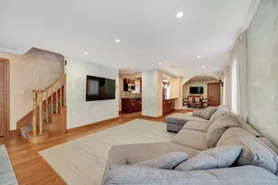 188-14 McLaughlin Ave, Hollis, NY 11423 - Photo 6