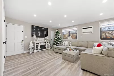 160-08 16th Avenue #2nd Floor, Whitestone, NY 11357 - Photo 12