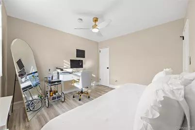 160-08 16th Avenue #2nd Floor, Whitestone, NY 11357 - Photo 8