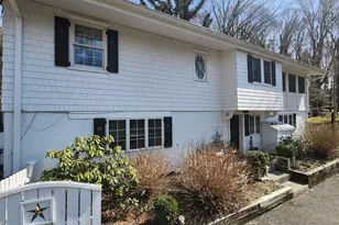 20 Harborview Dr, Northport, NY 11768 - Photo 34