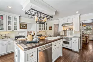 20 Harborview Dr, Northport, NY 11768 - Photo 6