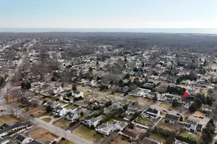 14 Donna Pl, East Islip, NY 11730 - Photo 38