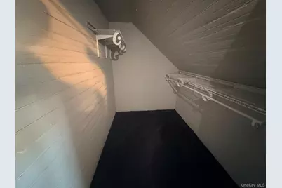 1924 Commonwealth Avenue, Merrick, NY 11566 - Photo 4