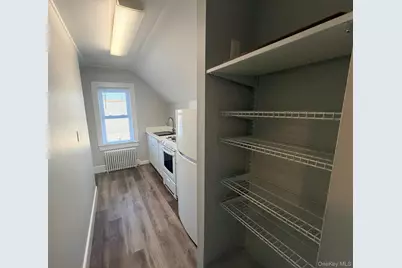 1924 Commonwealth Avenue, Merrick, NY 11566 - Photo 10