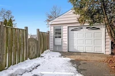 15 N Evarts Avenue, Elmsford, NY 10523 - Photo 22