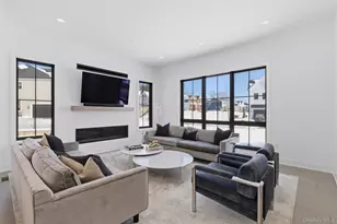 9 Sequoia Cir, Manhasset, NY 11030 - Photo 6