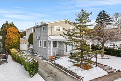 36 Brian Street, New Hyde Park, NY 11040 - Photo 4