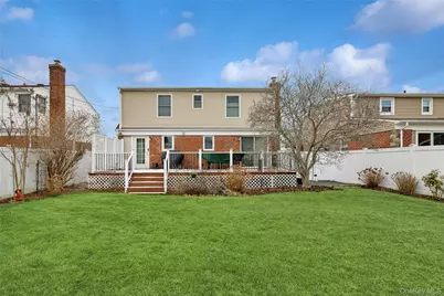 67 Combes Avenue, Hicksville, NY 11801 - Photo 30