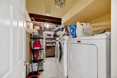 67 Combes Avenue, Hicksville, NY 11801 - Photo 26