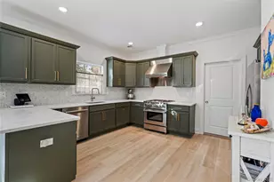 5 Abbington Pl, Northport, NY 11768 - Photo 8