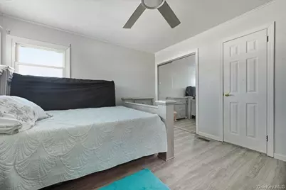 5 Plum Tree Lane, Commack, NY 11725 - Photo 16