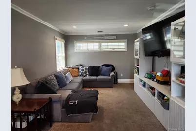 63 Kerrigan Street, Long Beach, NY 11561 - Photo 6