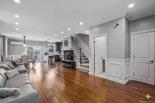 149-40 15th Dr, Whitestone, NY 11357 - Photo 2