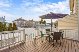 149-40 15th Dr, Whitestone, NY 11357 - Photo 16