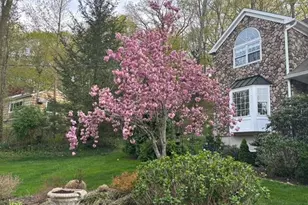 6 Sandy Hollow Rd, Centerport, NY 11721 - Photo 4