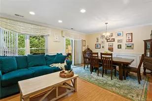 100 Baker Ct, Island Park, NY 11558 - Photo 16